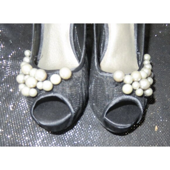PACO MENA by MENBUR Pearl Embellished Leather Peep Toe Pumps size 37 - Picture 2 of 11